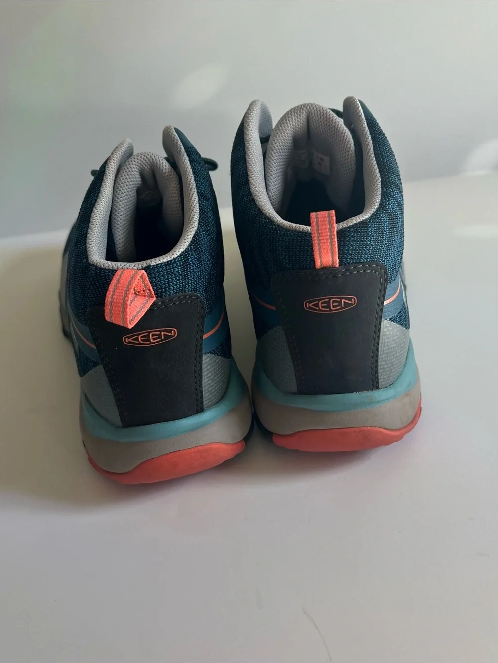 KEEN Kids Hiking Boots